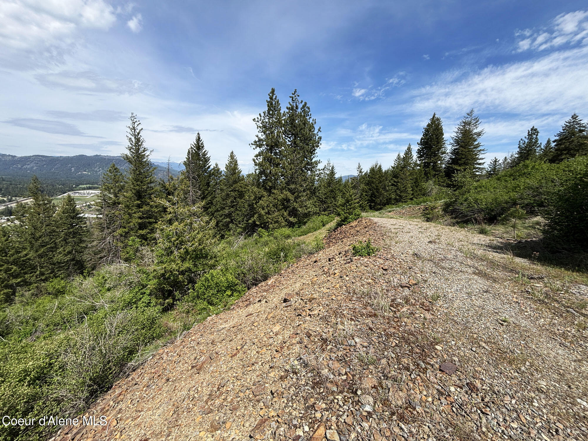 Nna Overlake View Road Cocolalla, ID 83813 - Photo 16 of 20 DRIVEWAY - FROM ABOVE
