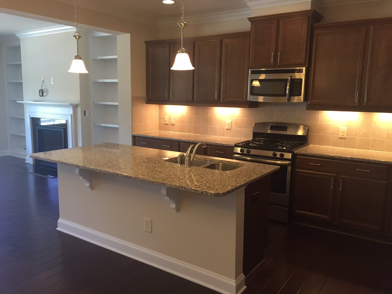 741 Fallon Grove Way Raleigh, NC 27608 - Photo 5 of 16 Photo 5