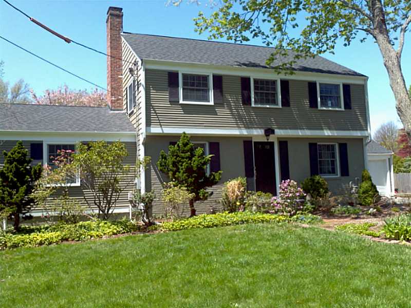 12 Owings Stone Road Barrington, RI 02806 - Photo 1 of 25 Exterior Front.