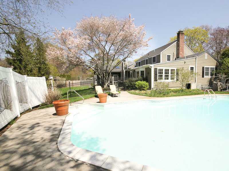 12 Owings Stone Road Barrington, RI 02806 - Photo 22 of 25 Exterior Front.