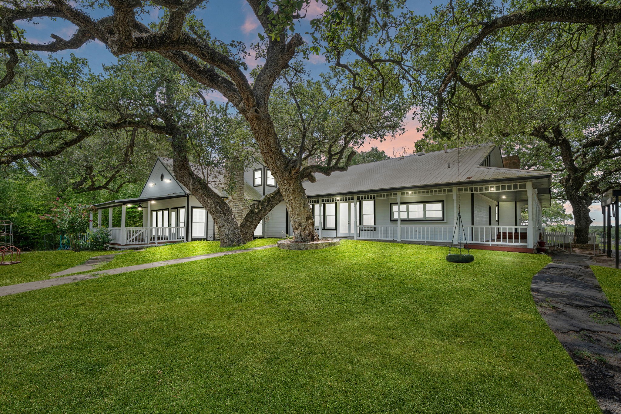 3541 Highway 159 La Grange, TX 78945 - Photo 33 of 45 a front view of a house with a yard