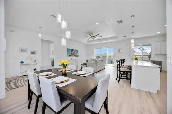 $2,200 | 6146 Grandeur Street, Englewood, FL 34224