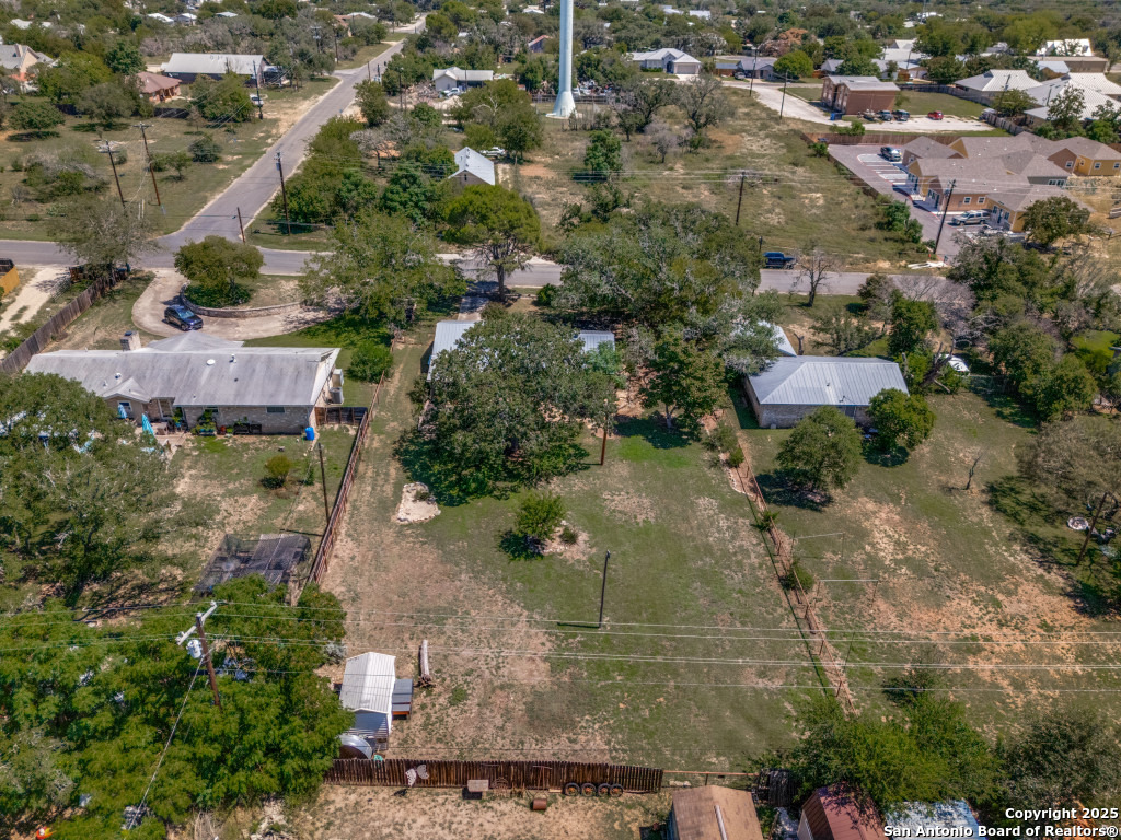 710 Fifth Street Comfort, TX 78013 - Photo 3 of 34