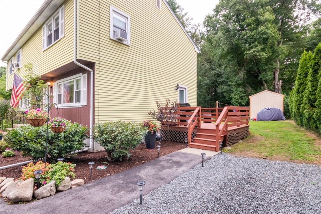 22 North Street, Unit 22 Mansfield, MA 02048 - Photo 4 of 27 Gallery Image 4