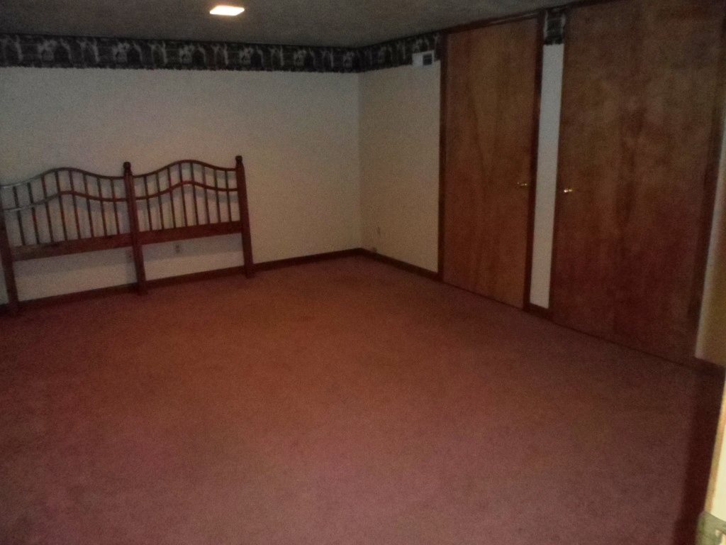 1504 Cardinal Circle Rochester, IN 46975 - Photo 10 of 16