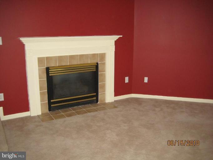 4208 Huntshire Road Randallstown, MD 21133 - Photo 10 of 11 Living Room