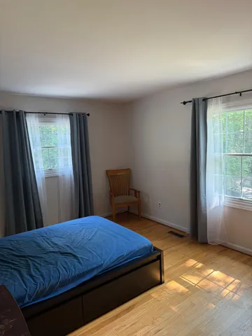 $3,000 | 3925 Waldenwood Drive, Ann Arbor, MI 48105