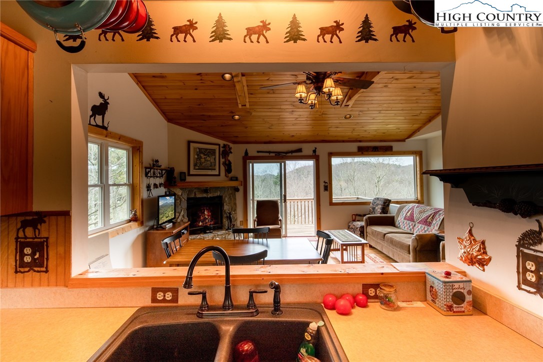 150 Blueridge View Trail Boone, NC 28607 - Photo 12 of 38 Gallery Image 12