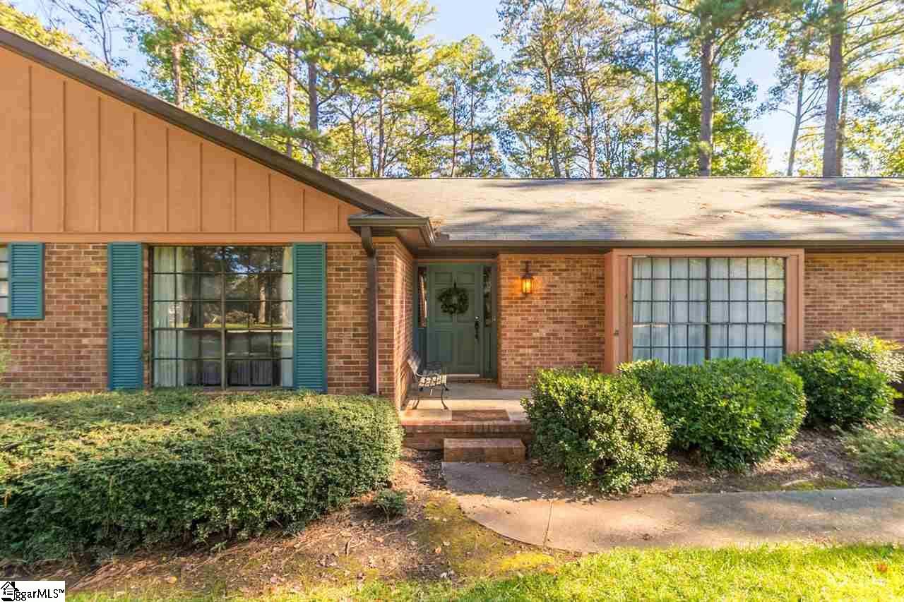 207 Stone Ridge Road Greer, SC 29650 - Photo 2 of 31 Gallery Image 2