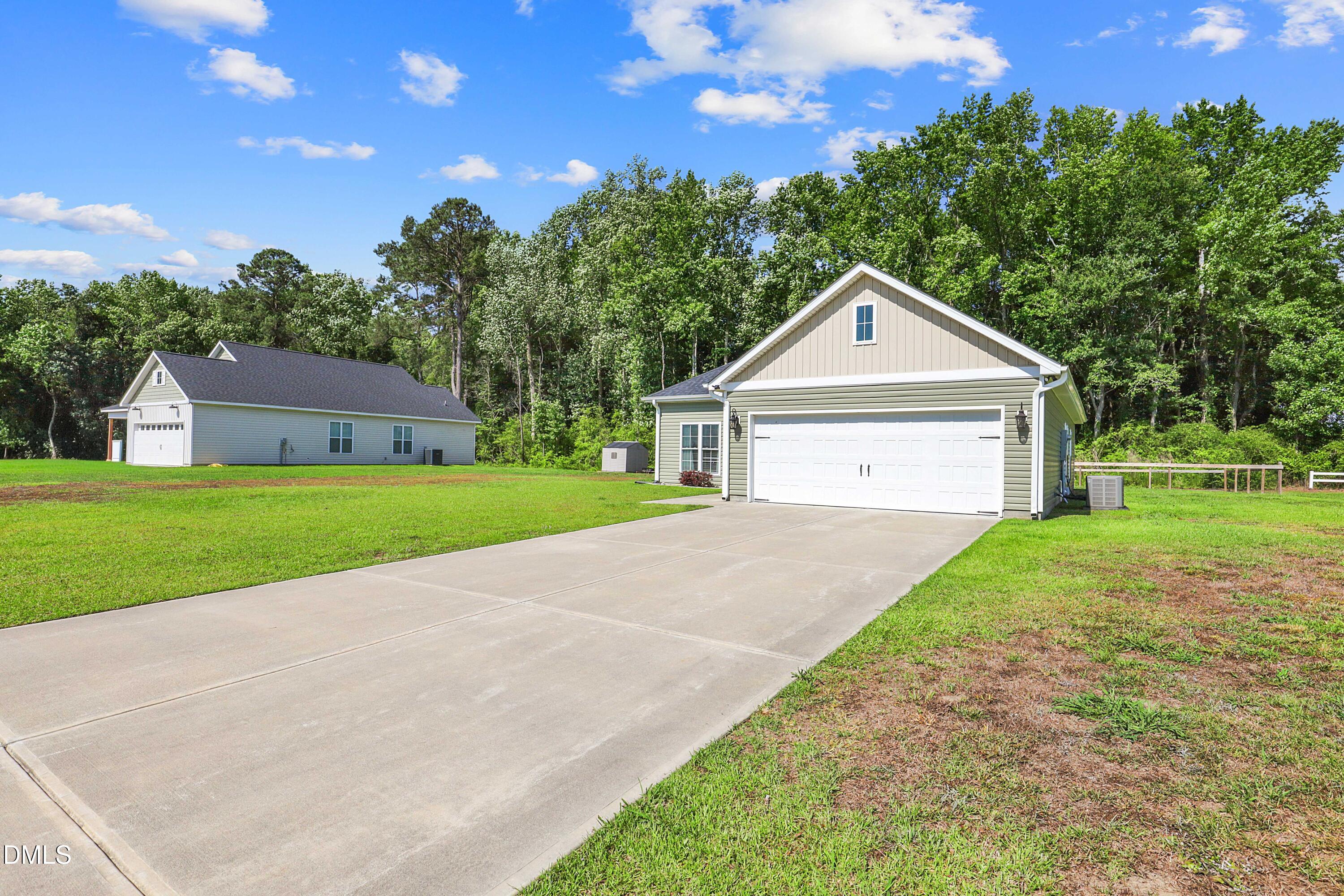830 Bright Leaf Road Kinston, NC 28504 - Photo 4 of 35 5
