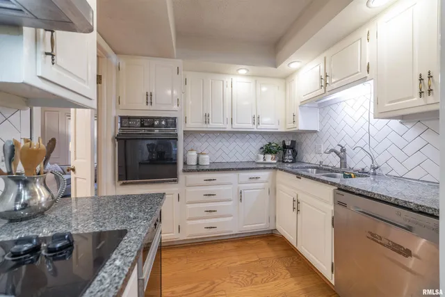 $324,000 | 1304 South 30th Street, Quincy, IL 62301