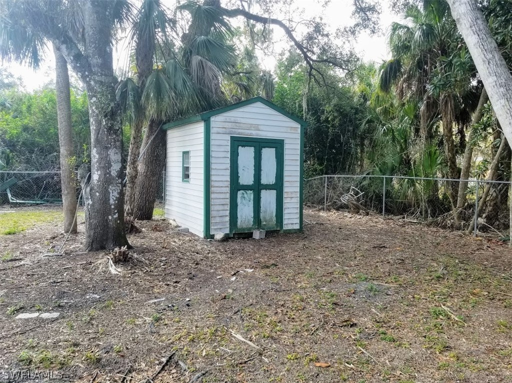 4019 Albany Road LaBelle, FL 33935 - Photo 11 of 12 Gallery Image 11