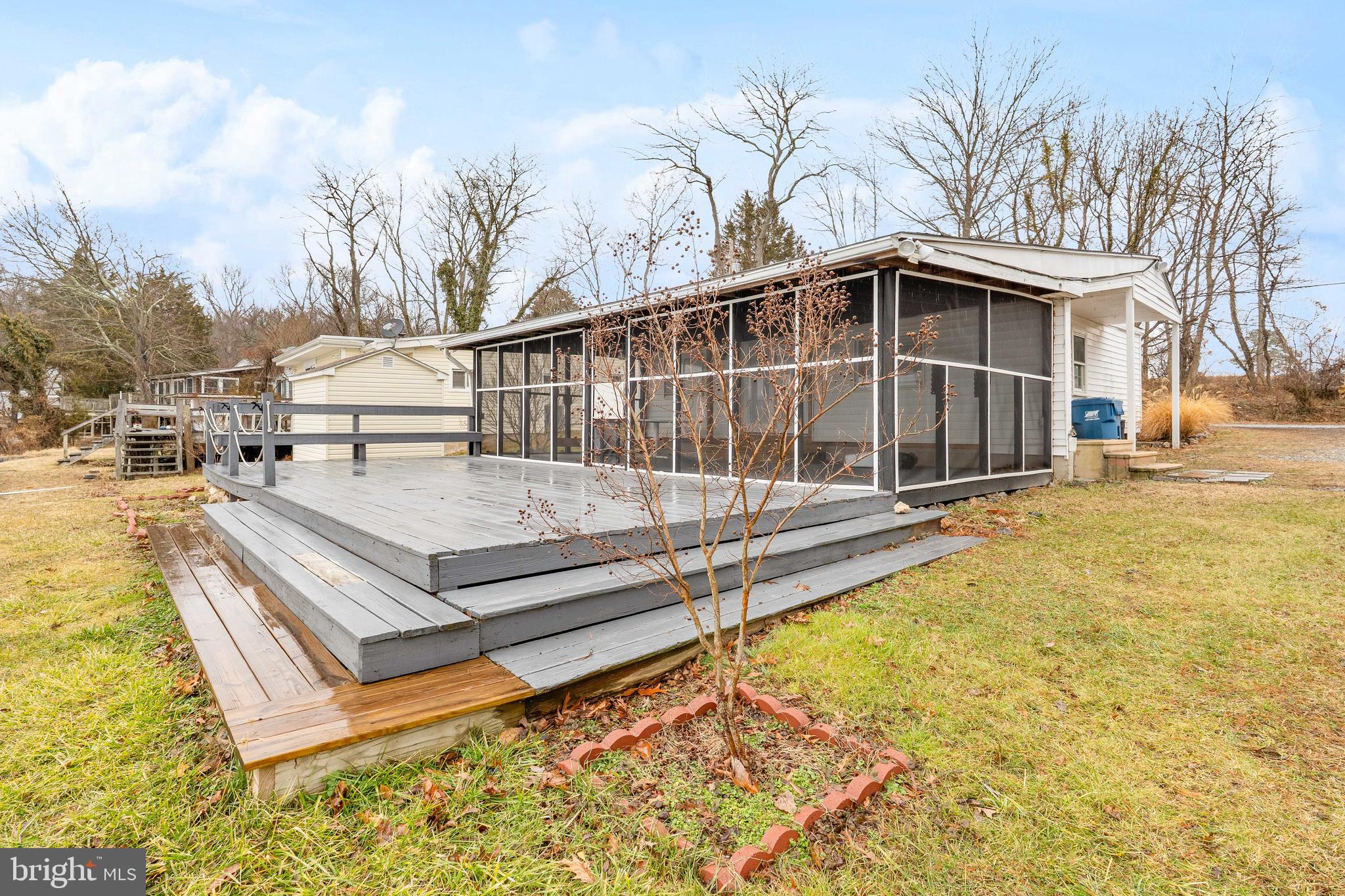 441 West Lewis Shore Road Elkton, MD 21921 - Photo 3 of 34 Great summer home or year round living!