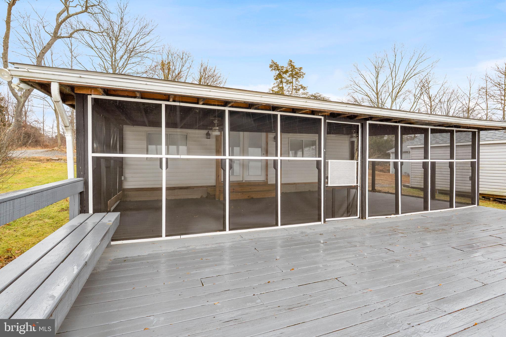 441 West Lewis Shore Road Elkton, MD 21921 - Photo 5 of 34 Screened porch