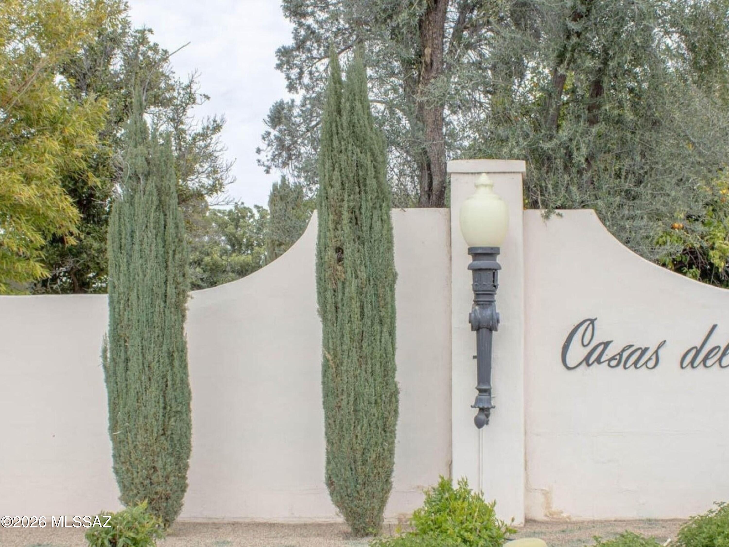 2714 West Magee Road Tucson, AZ 85742 - Photo 29 of 31 Entry