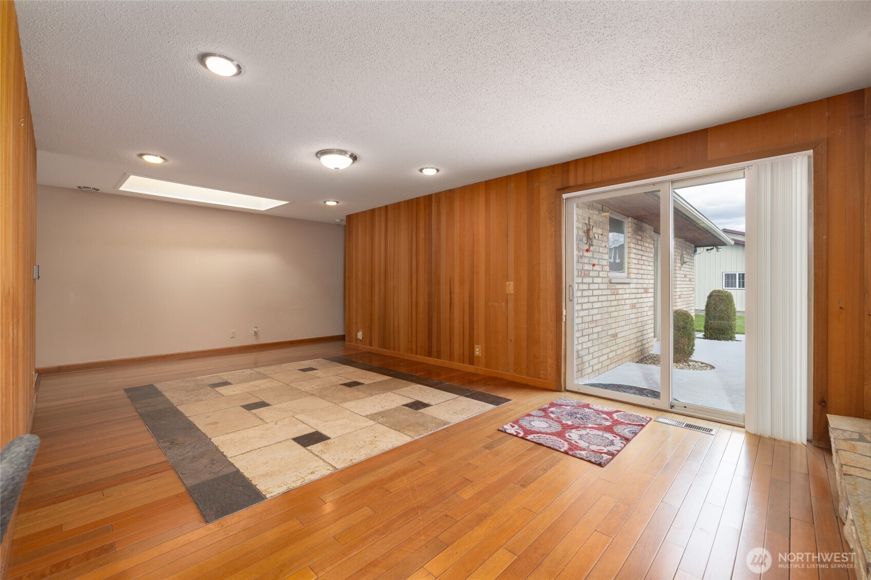 14773 Avon Allen Road Mount Vernon, WA 98273 - Photo 13 of 40 Gallery Image 13