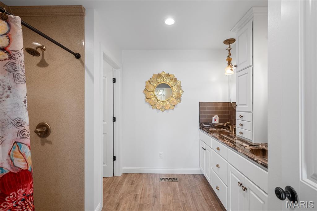 1006 Stone Creek Road Farmington, MO 63640 - Photo 29 of 61