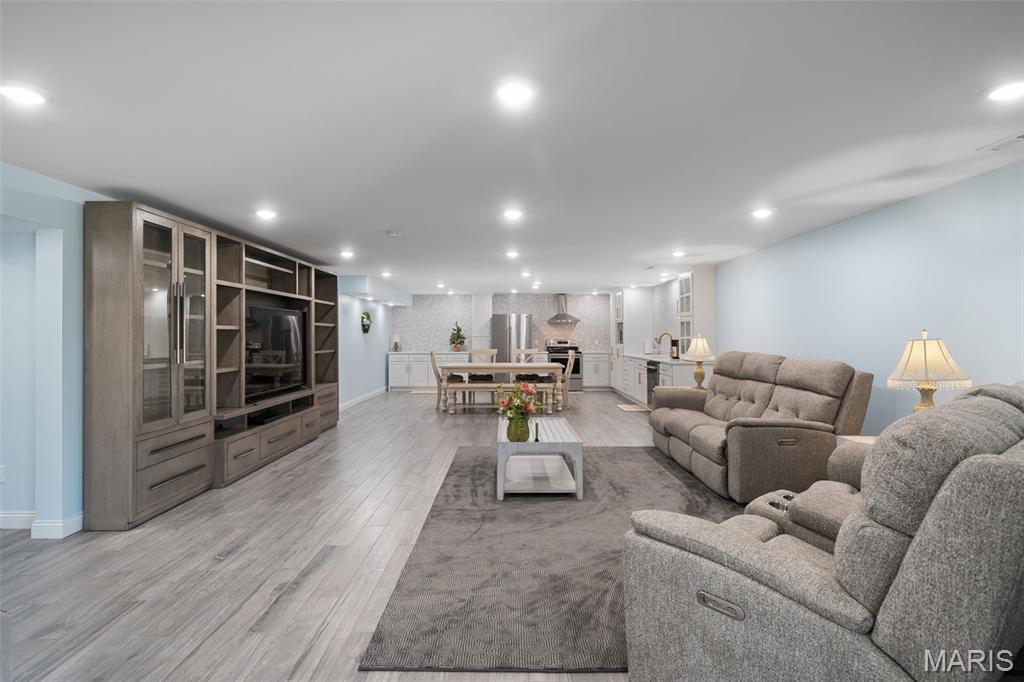 1006 Stone Creek Road Farmington, MO 63640 - Photo 39 of 61