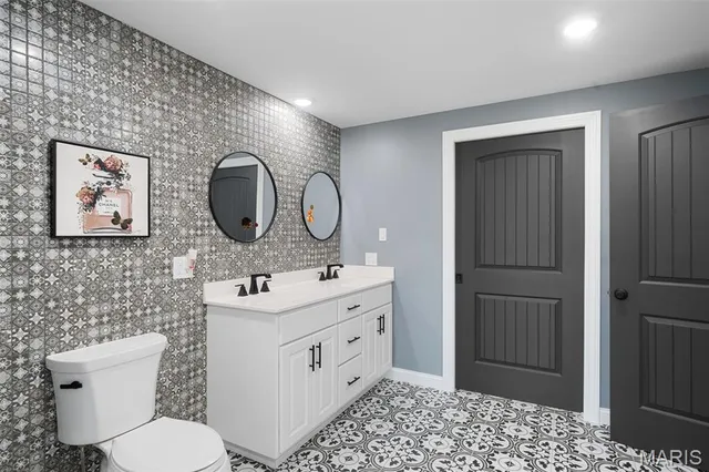 $699,900 | 1006 Stone Creek Road, Farmington, MO 63640