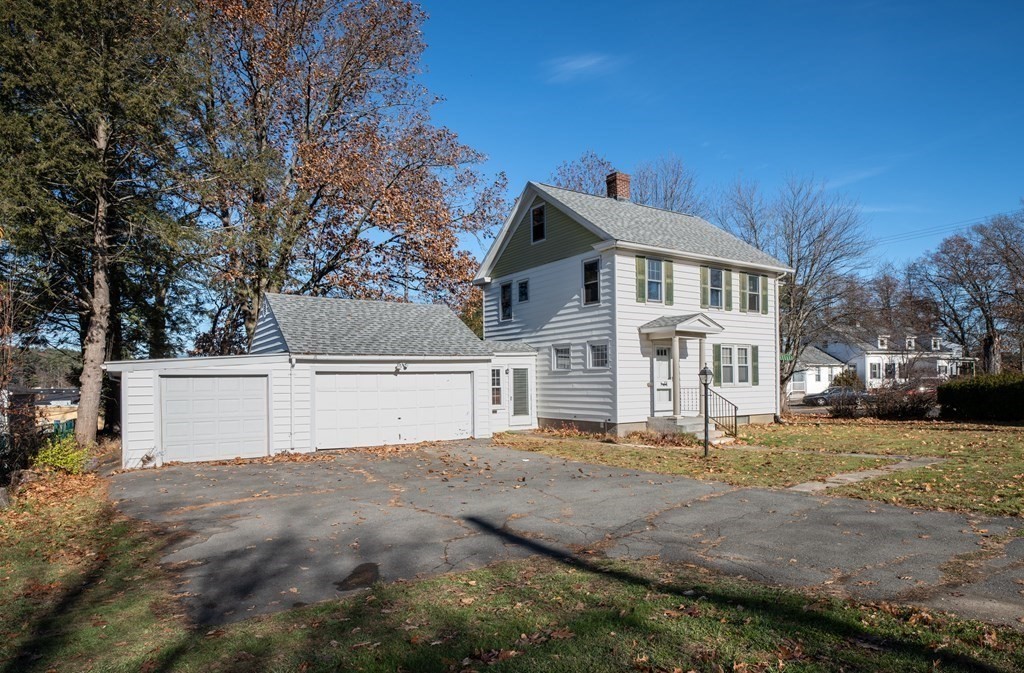 908 Bridge Road Northampton, MA 01060 - Photo 3 of 38 Gallery Image 3