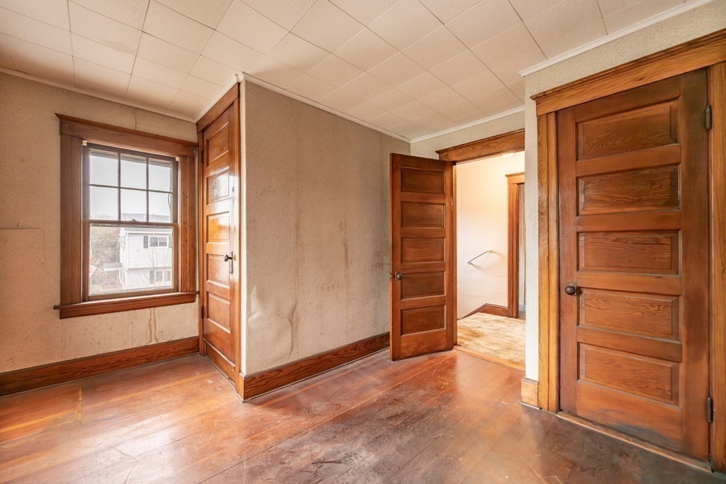 908 Bridge Road Northampton, MA 01060 - Photo 34 of 38 Gallery Image 34