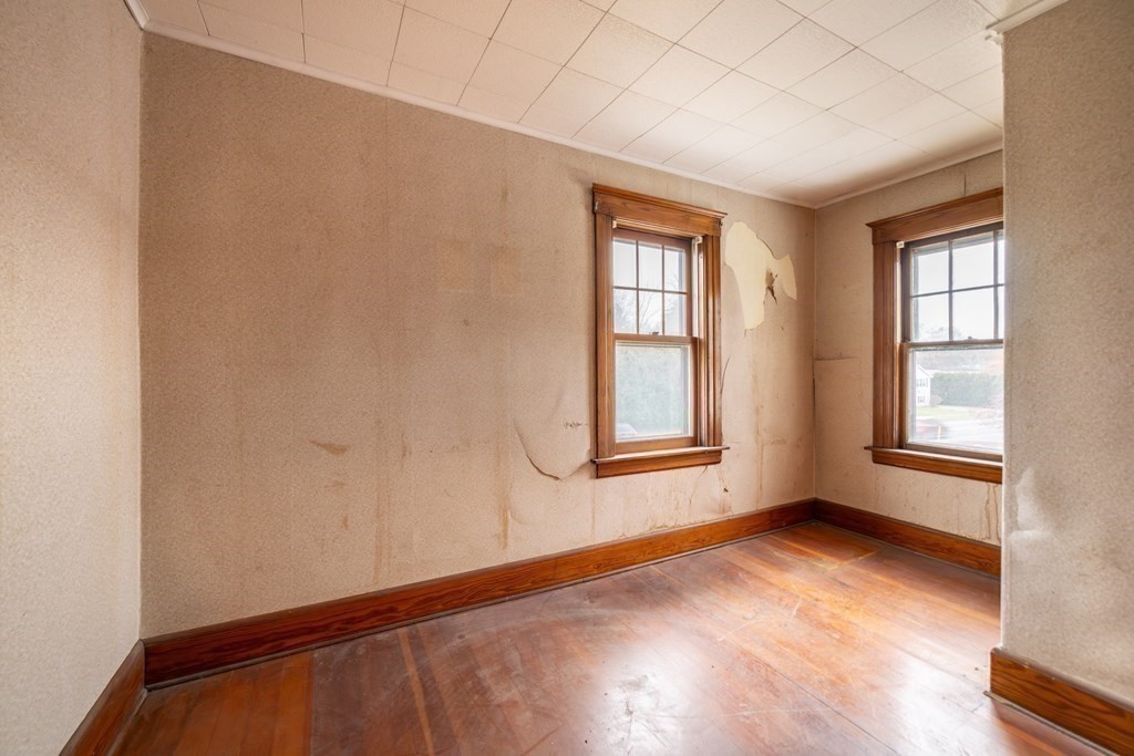 908 Bridge Road Northampton, MA 01060 - Photo 36 of 38 Gallery Image 36