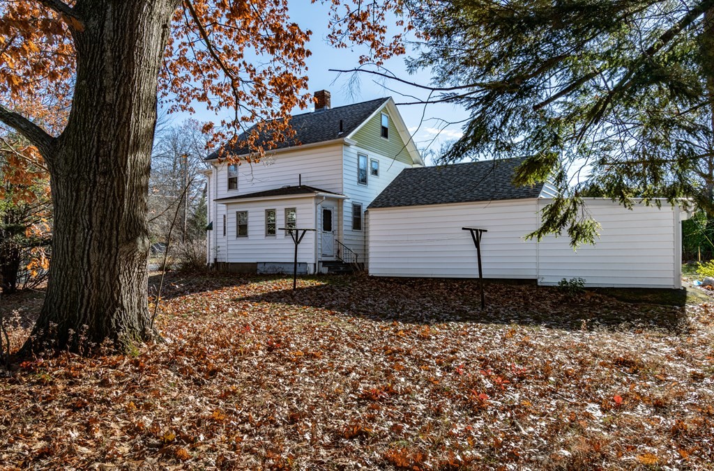 908 Bridge Road Northampton, MA 01060 - Photo 5 of 38 Gallery Image 5