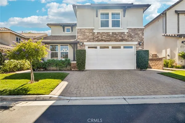 $1,024,900 | 28527 Las Canastas Drive, Valencia, CA 91354