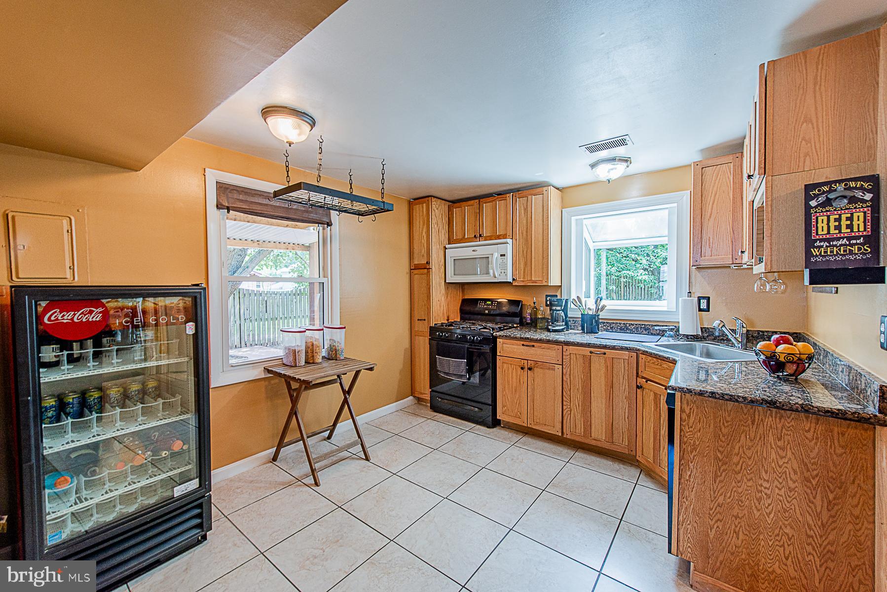1308 Tenbrook Road Odenton, MD 21113 - Photo 6 of 32 KITCHEN