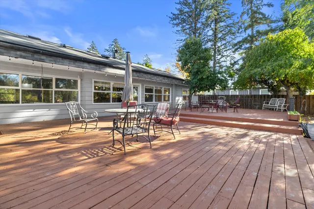 $485,000 | 905 North Carter Street, Genoa City, WI 53128