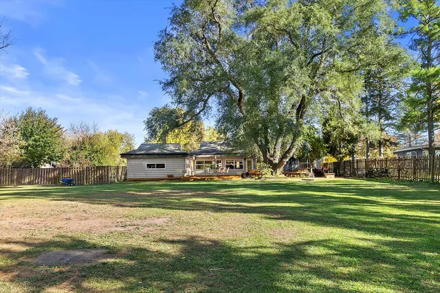 $485,000 | 905 North Carter Street, Genoa City, WI 53128