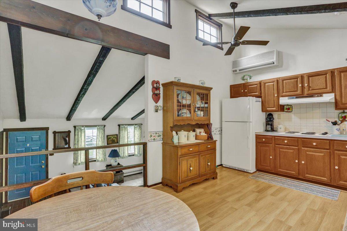 1435 Logan Street Reading, PA 19607 - Photo 11 of 33 Gallery Image 11