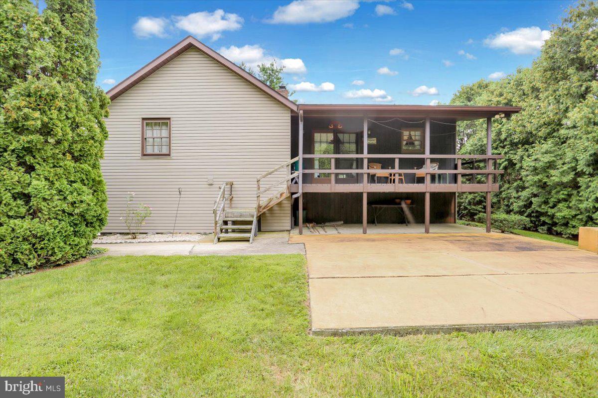 1435 Logan Street Reading, PA 19607 - Photo 28 of 33 Gallery Image 28