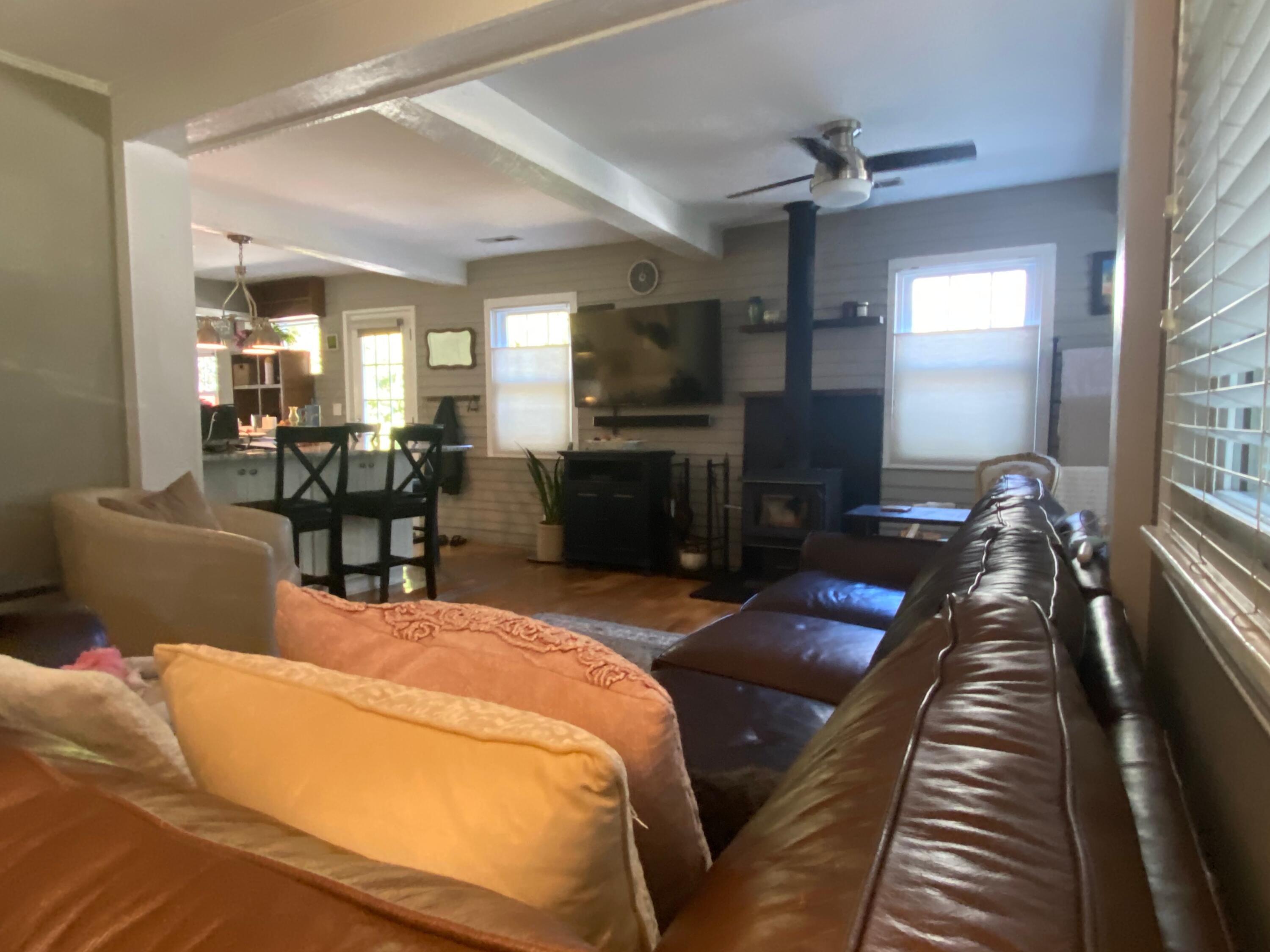 734 Powhatan Avenue Mount Pleasant, SC 29464 - Photo 7 of 13 Living Room 2