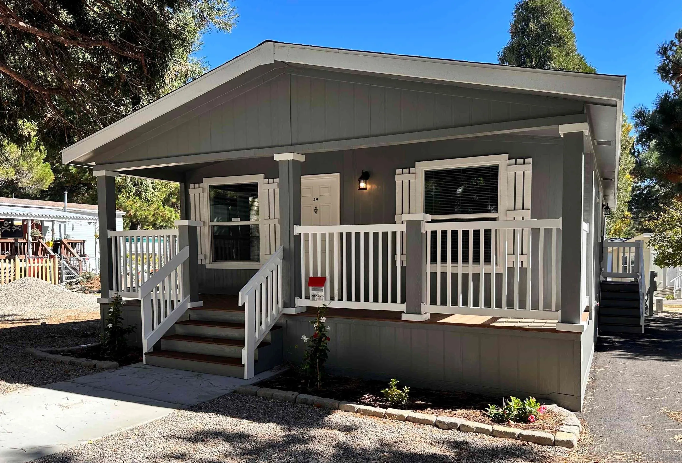22899 Byron Road, Unit 49 Crestline, CA 92325 - Photo 6 of 6