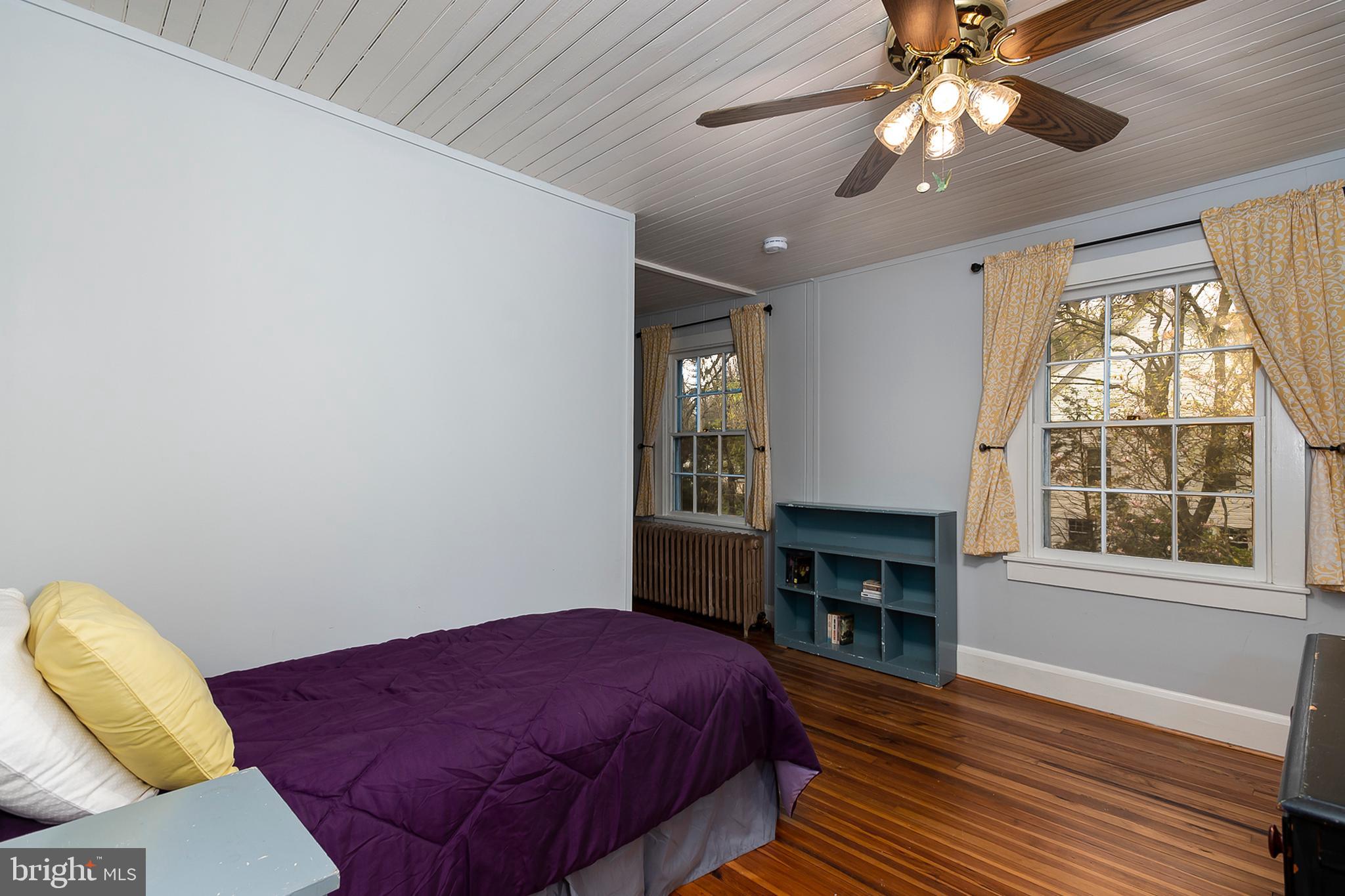 1532 South Rolling Road Baltimore, MD 21227 - Photo 27 of 37 Bedroom