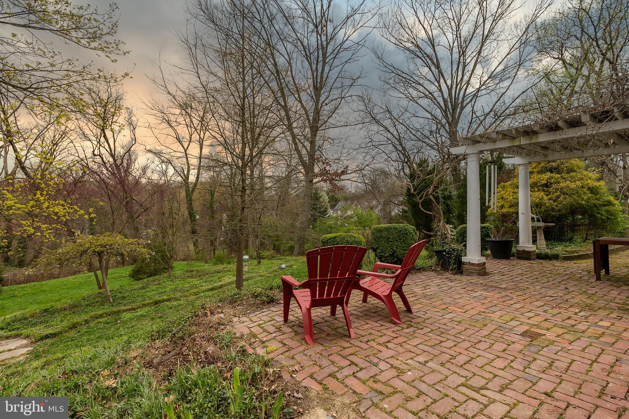 1532 South Rolling Road Baltimore, MD 21227 - Photo 34 of 37 Patio