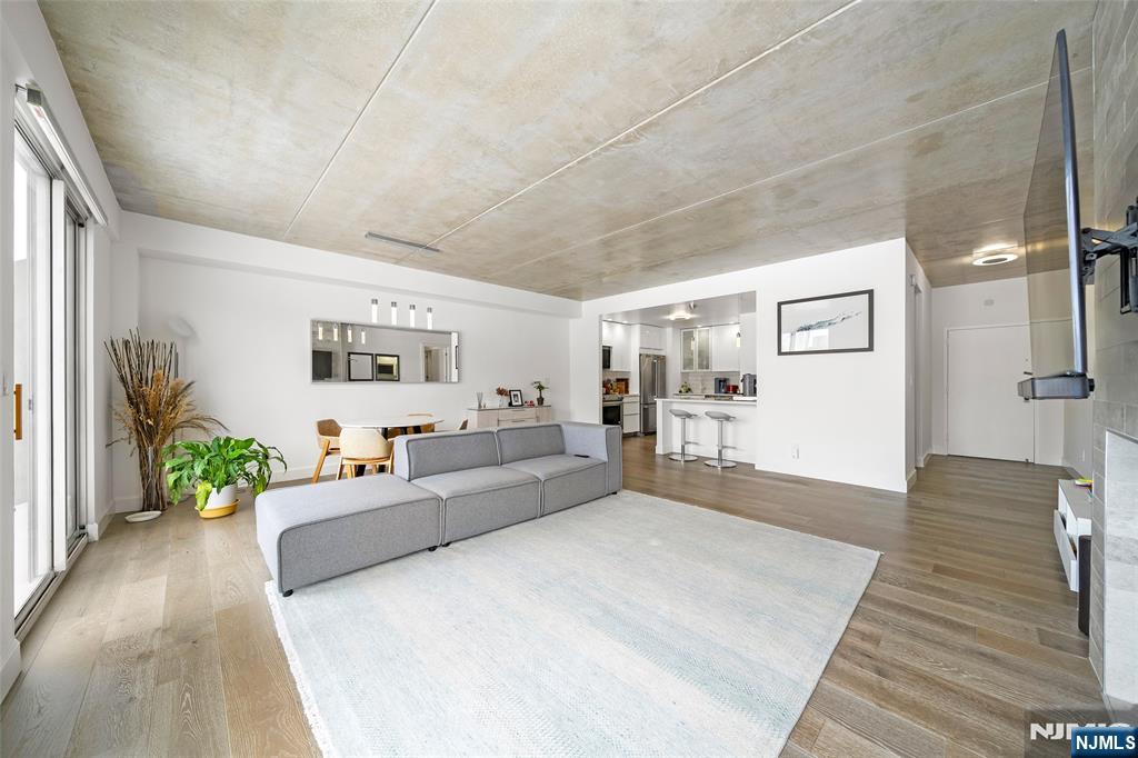 1077 River Road, Unit PH 13 Edgewater, NJ 07020 - Photo 4 of 20