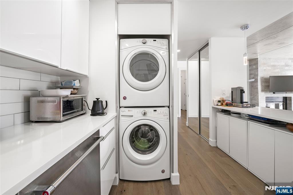 1077 River Road, Unit PH 13 Edgewater, NJ 07020 - Photo 7 of 20