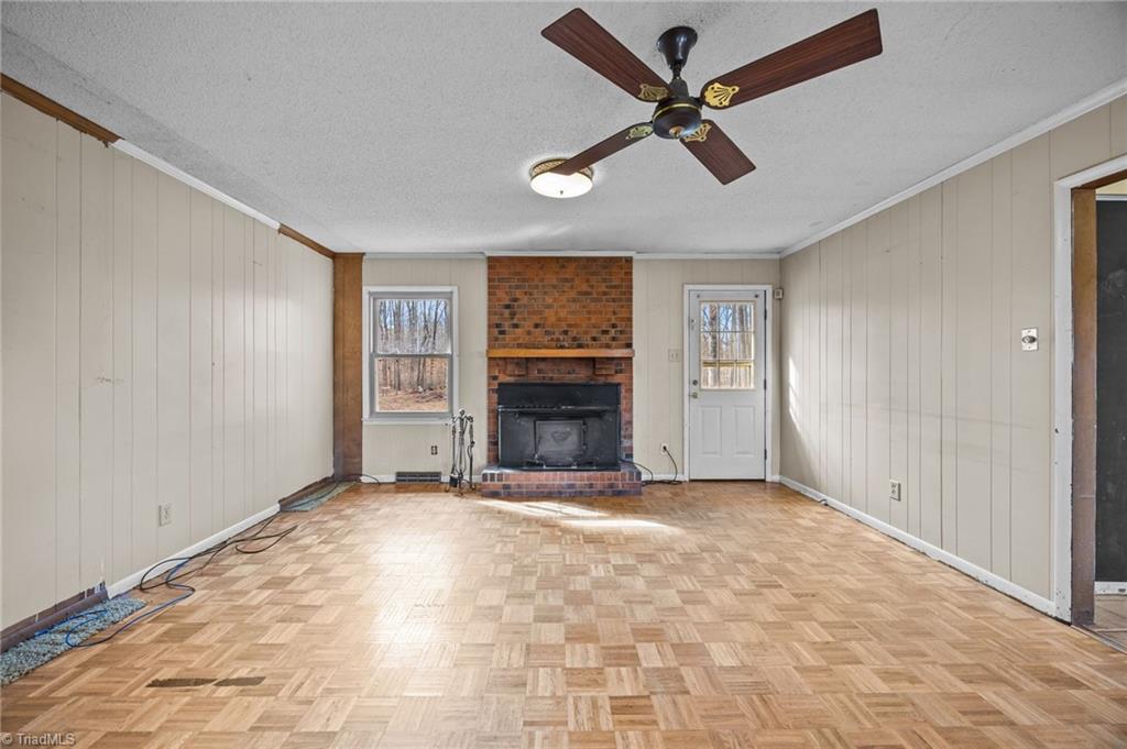 2330 Alamance Church Road Greensboro, NC 27406 - Photo 6 of 37