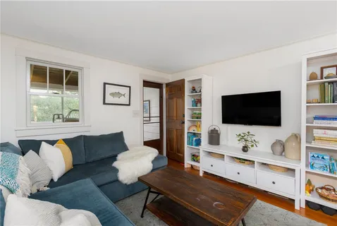 $495,000 | 65 King Phillip Street, Portsmouth, RI 02871