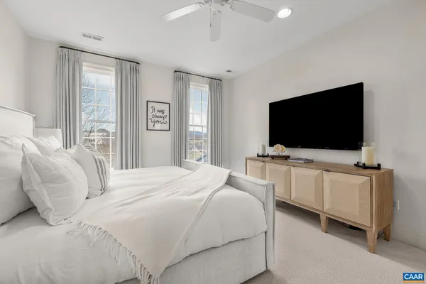 $2,995,000 | 585 Ragged Mountain Drive, Charlottesville, VA 22903