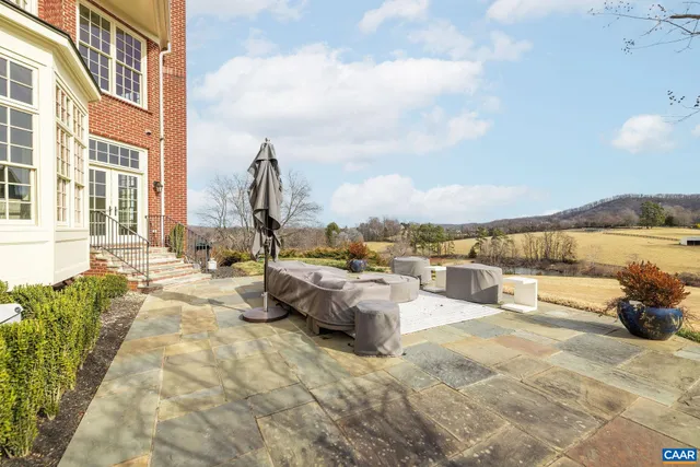 $2,995,000 | 585 Ragged Mountain Drive, Charlottesville, VA 22903
