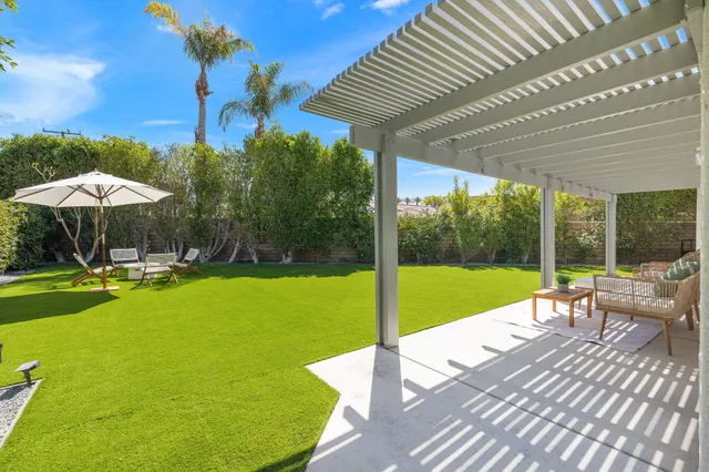 $819,999 | 44220 Grand Canyon Lane, Palm Desert, CA 92260