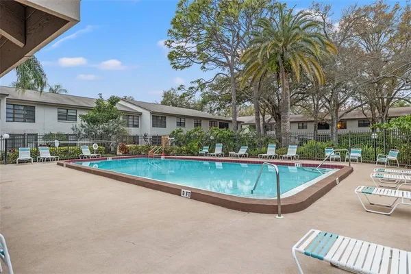 $1,850 | 3038 Eastland Boulevard, Unit F101, Clearwater, FL 33761