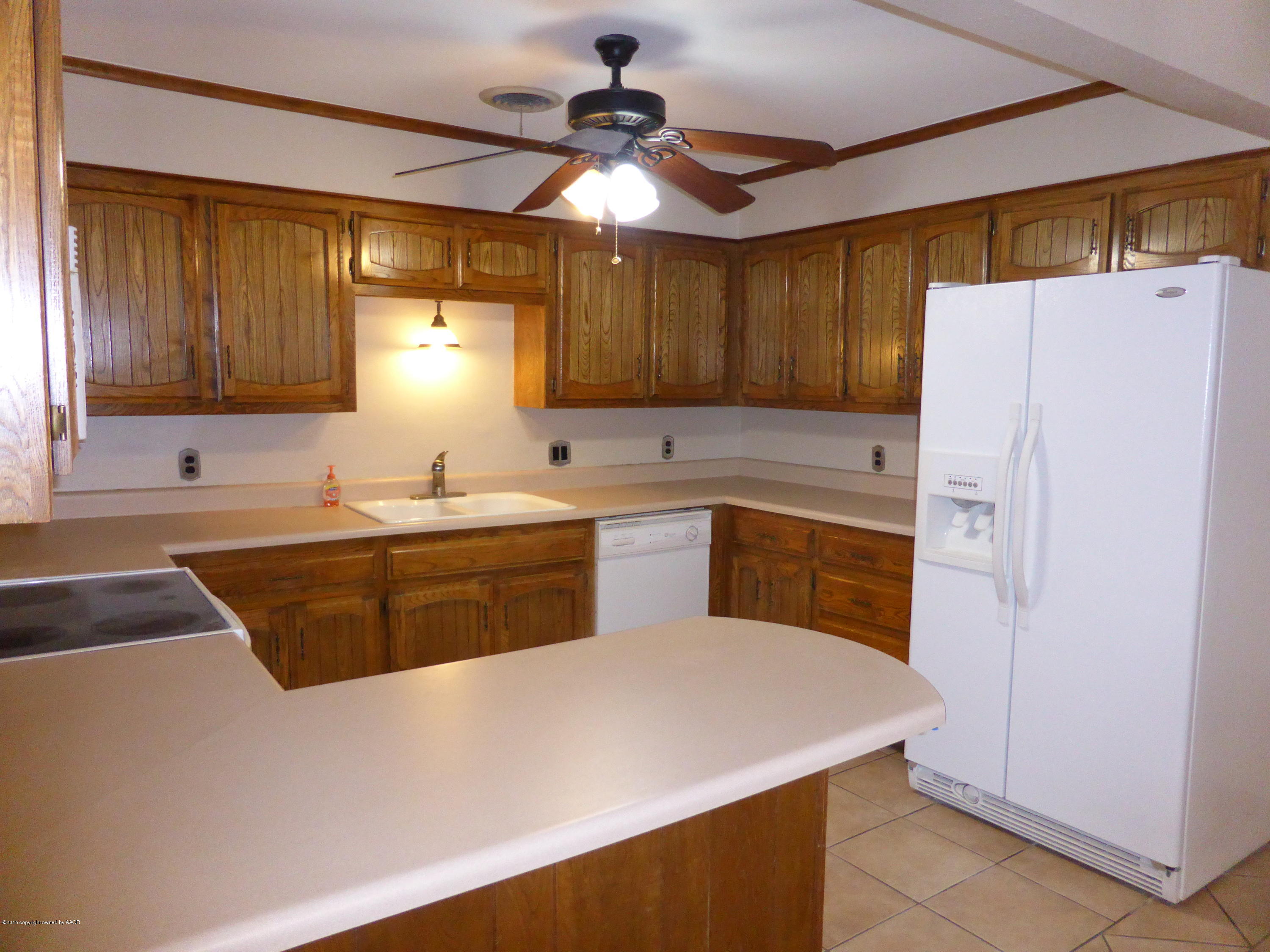 6007 Rutgers Street Amarillo, TX 79109 - Photo 8 of 21 029