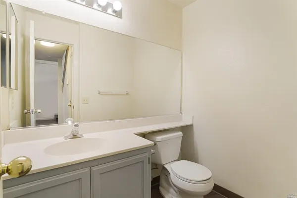 $3,275 | 7 Meridian Circle, Rohnert Park, CA 94928