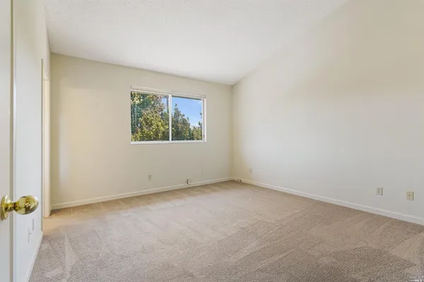 $3,275 | 7 Meridian Circle, Rohnert Park, CA 94928