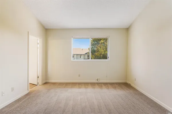 $3,275 | 7 Meridian Circle, Rohnert Park, CA 94928