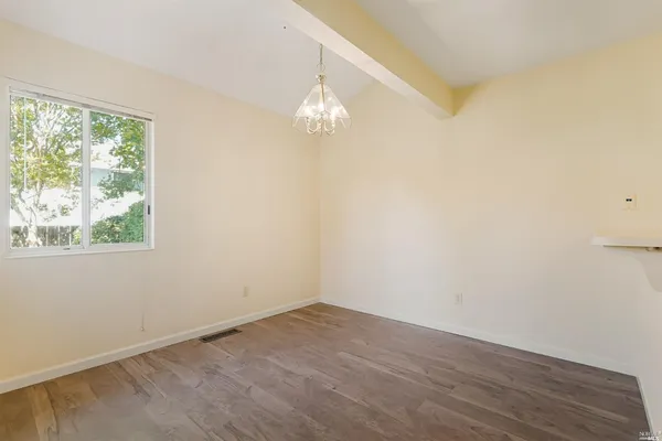 $3,275 | 7 Meridian Circle, Rohnert Park, CA 94928